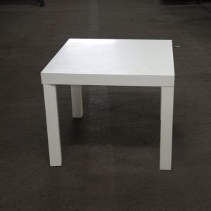 67. „IKEA” asztal